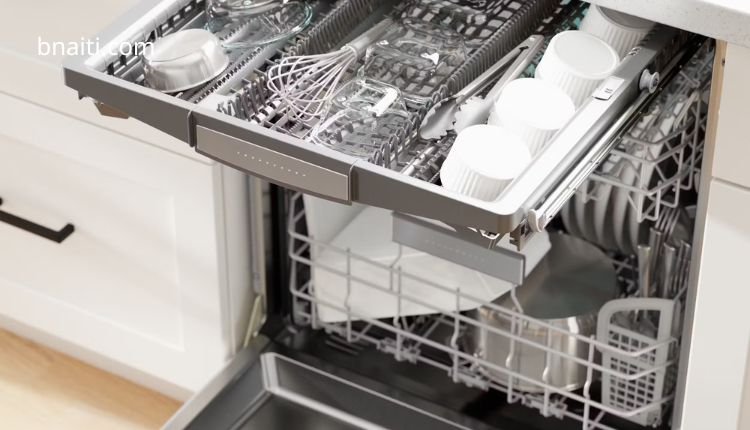 The Ultimate Guide to Choosing the Best Dishwasher for Your Kitchen 3 Bosch Benchmark Series SHX9 PCM5N