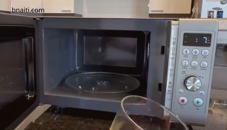 Breville Compact Wave Soft Close Microwave Review: Quiet Power for Everyday Cooking 3 Breville Compact Wave Soft Close Microwave Review