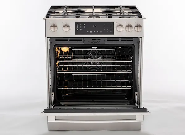 Best Gas Cookers for Modern Kitchens in 2026 3 Bosch 800 Series HGI8056U