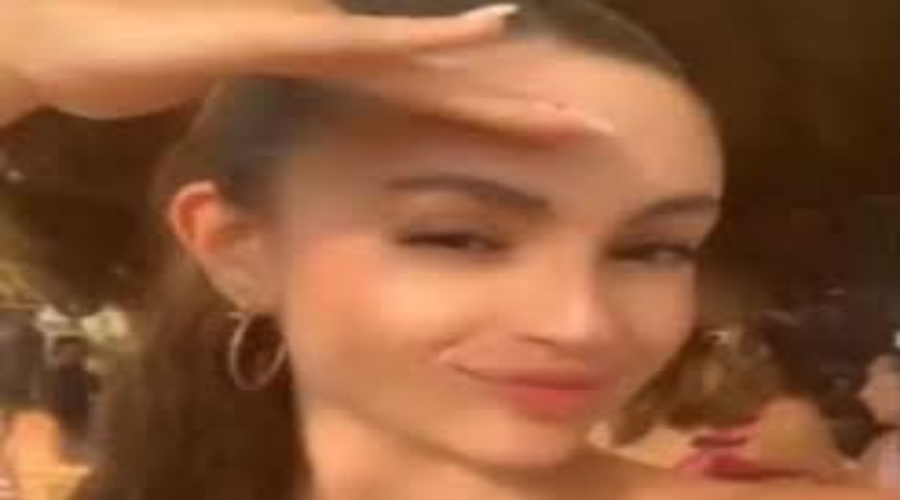 xnxx جيني شاليطا
