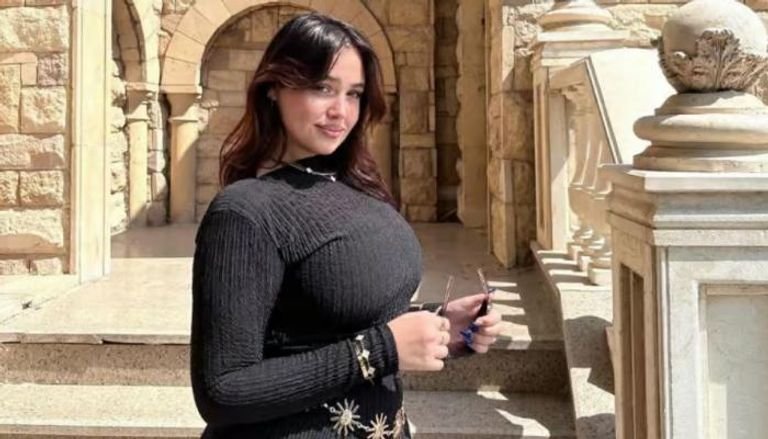لماذا تم القبض على البلوجر المصري حبيبة رضا وقصة الفيديوهات الفاضحة لها 2 كس العرب حبيبه رضا