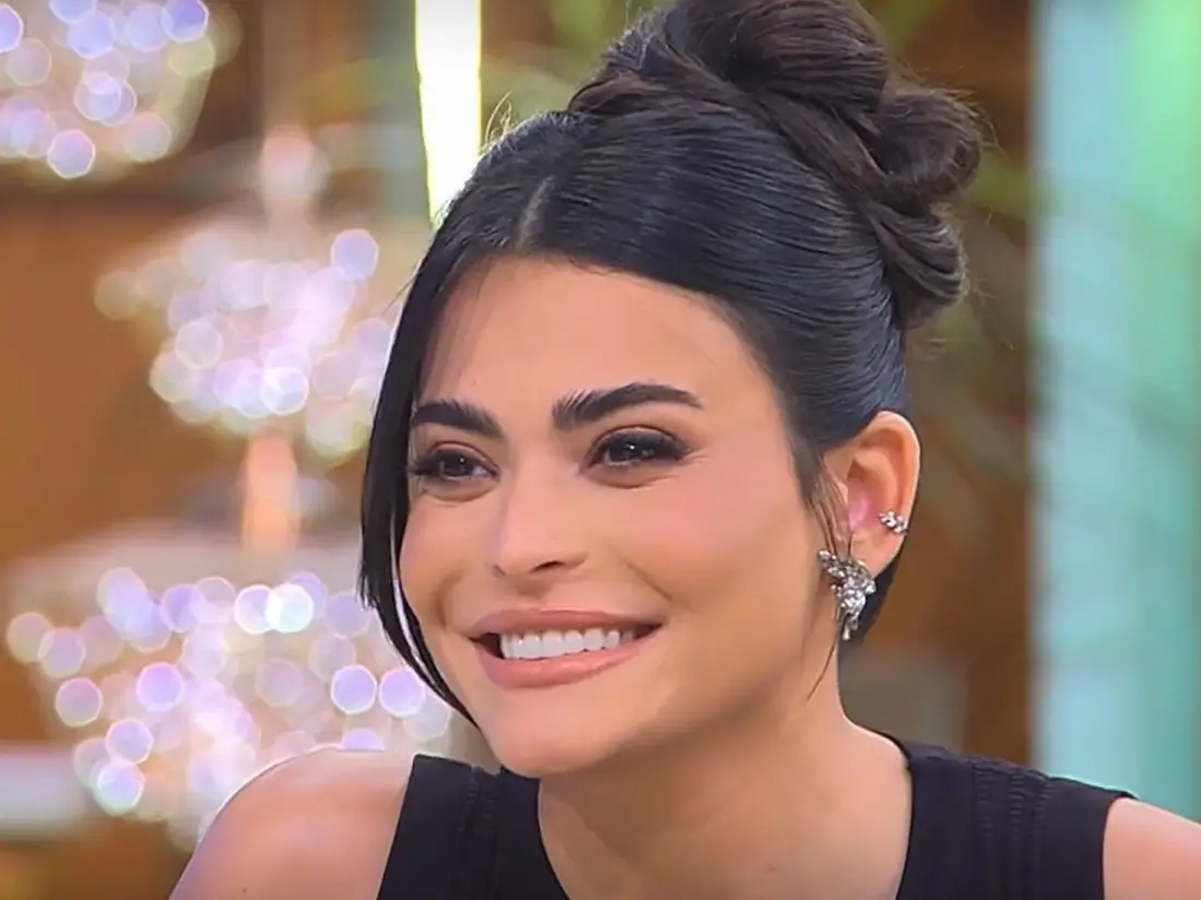 صورة بها الفنانة أسماء جلال المصرية ضمن الحديث عن نيك اسماء جلال